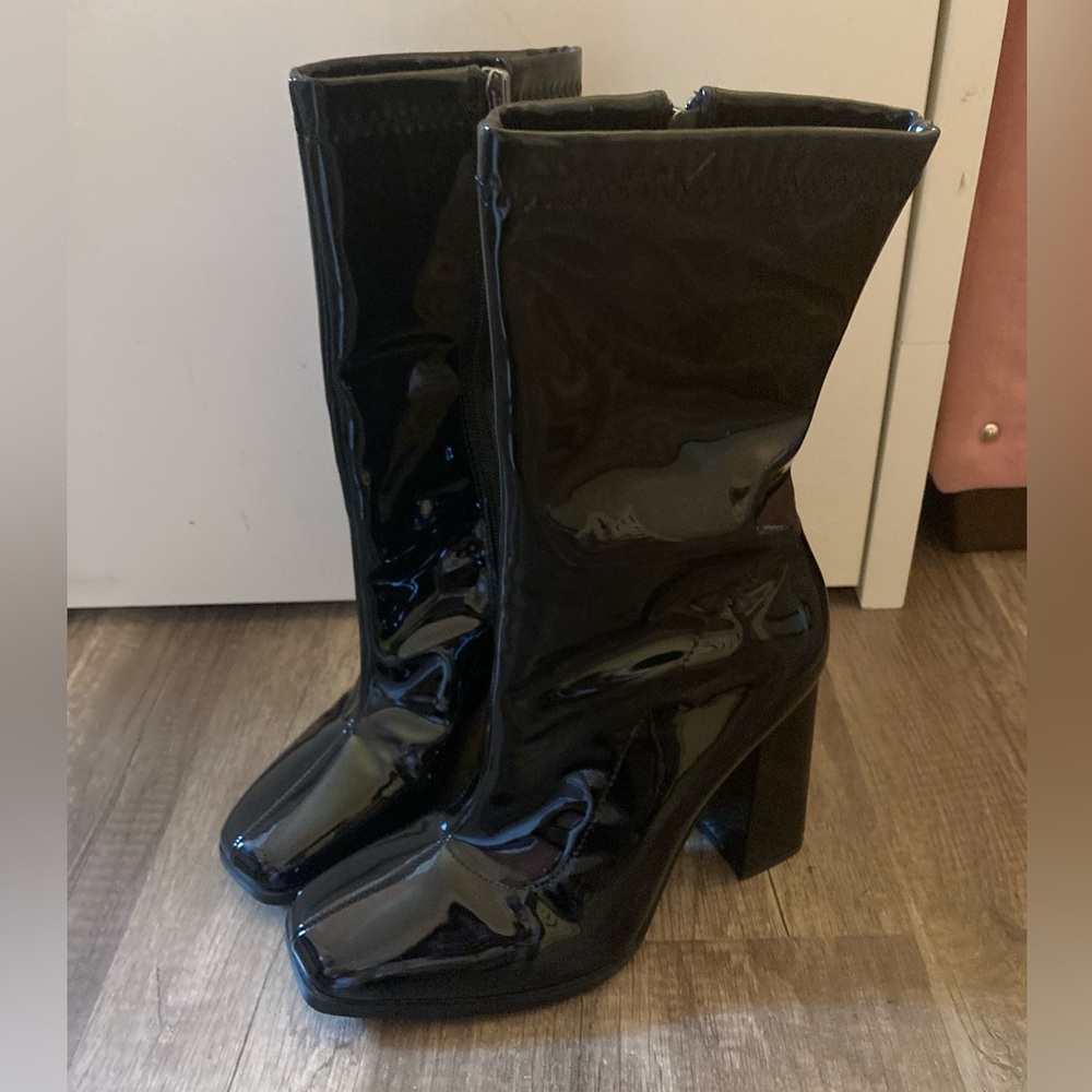 Shiny black fashion heeled boots-Size 7 women’s